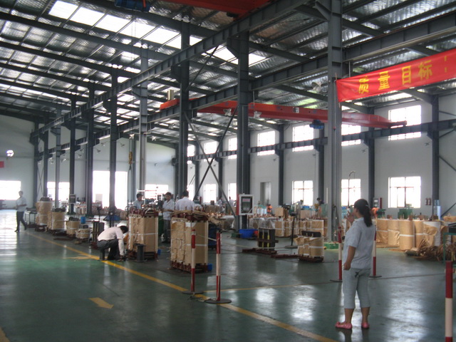 日照变压器生产车间